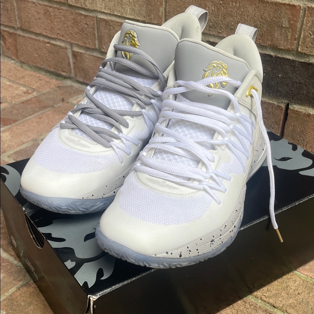 Judah 1 White and Gray High-Top Sneakers